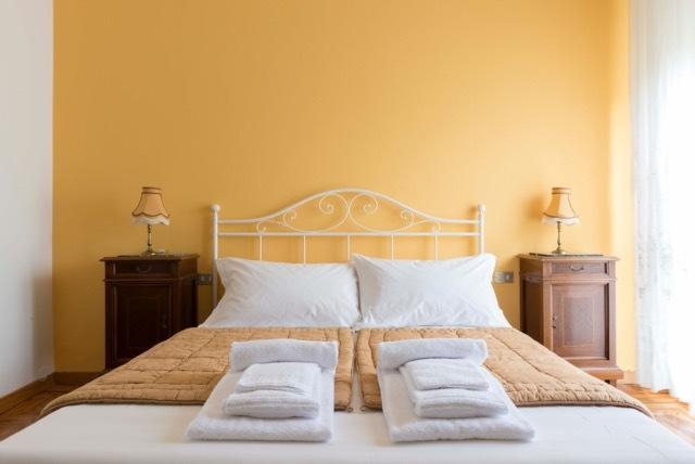 Rooms Villa Bergamo Airport Scanzorosciate الغرفة الصورة