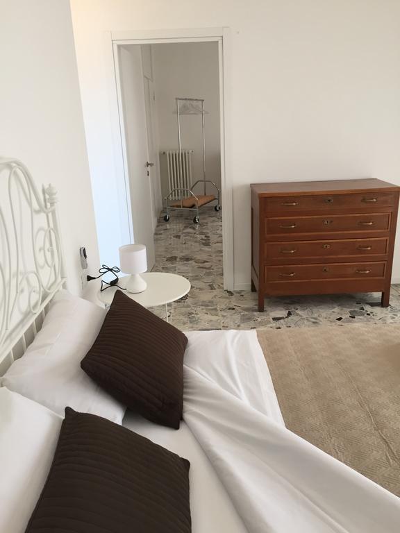 Rooms Villa Bergamo Airport Scanzorosciate المظهر الخارجي الصورة